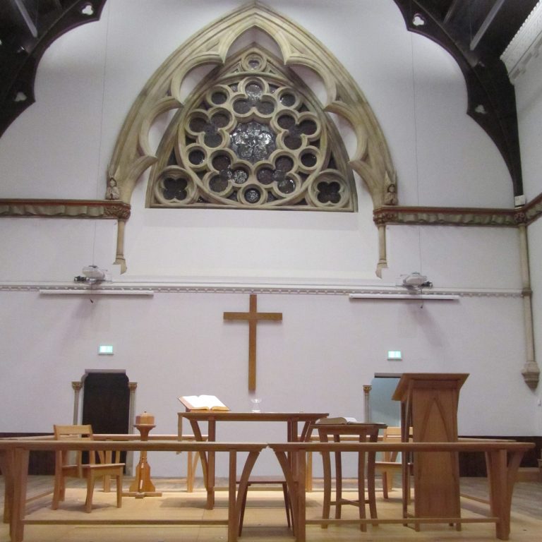 Vic communion area